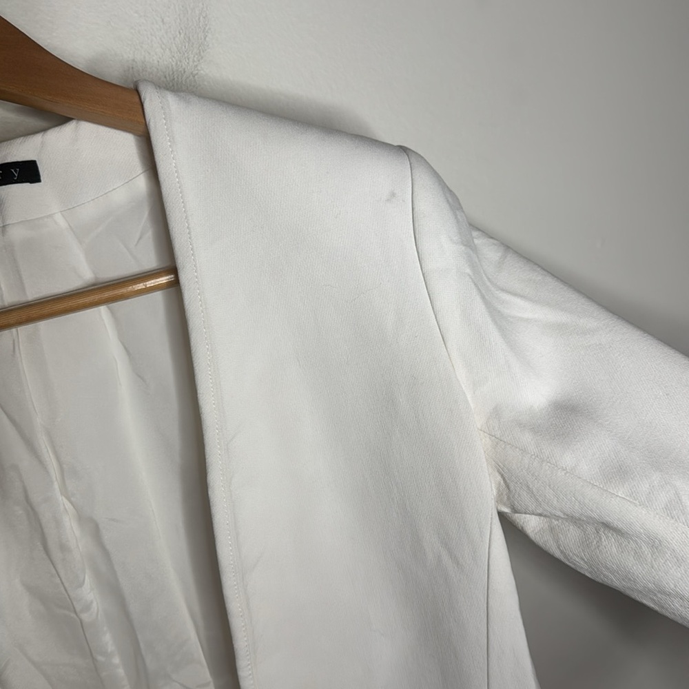 Theory Collarless open slim fit off white blazer size 6 - Picture 7 of 11